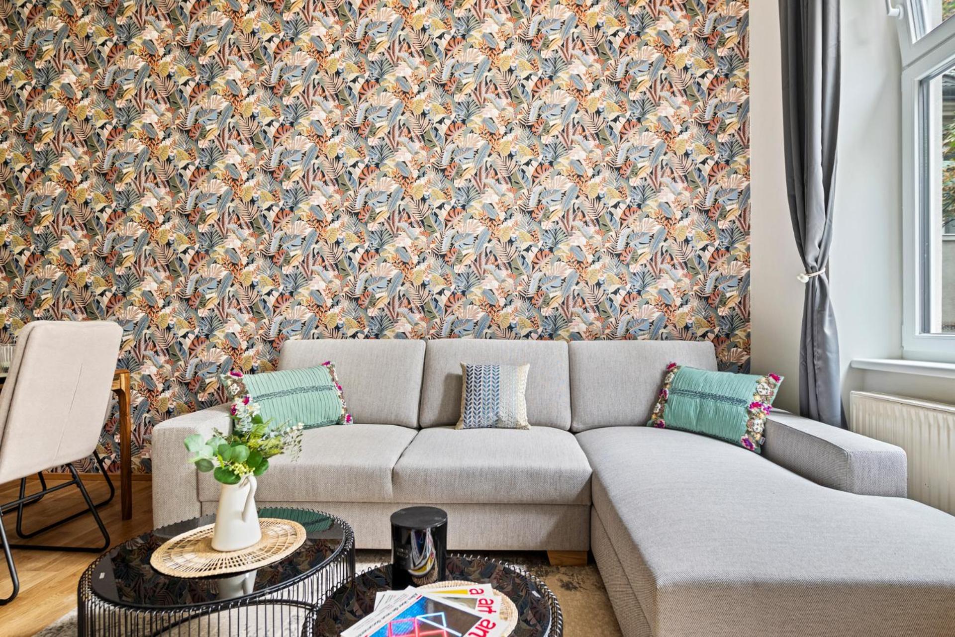 Cozy, Generous City Apartment - 10 Min To City-Centre - Contactless 24H Check-In Wina Bagian luar foto